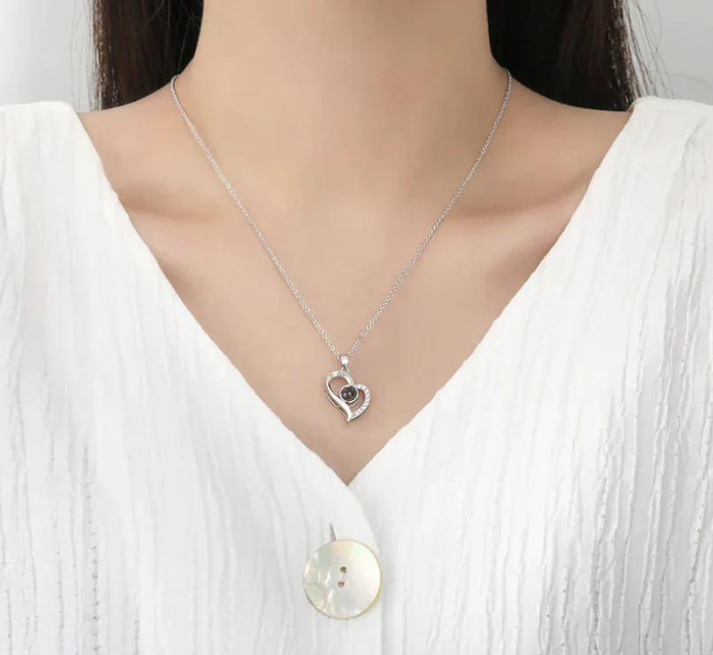 100 Languages I Love You Projection Necklace - Image 3