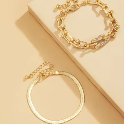 2-in-1 Elegant Bracelet and Hoop Link Chain Jewelry Set – Perfect for Any Occasion - Image 5