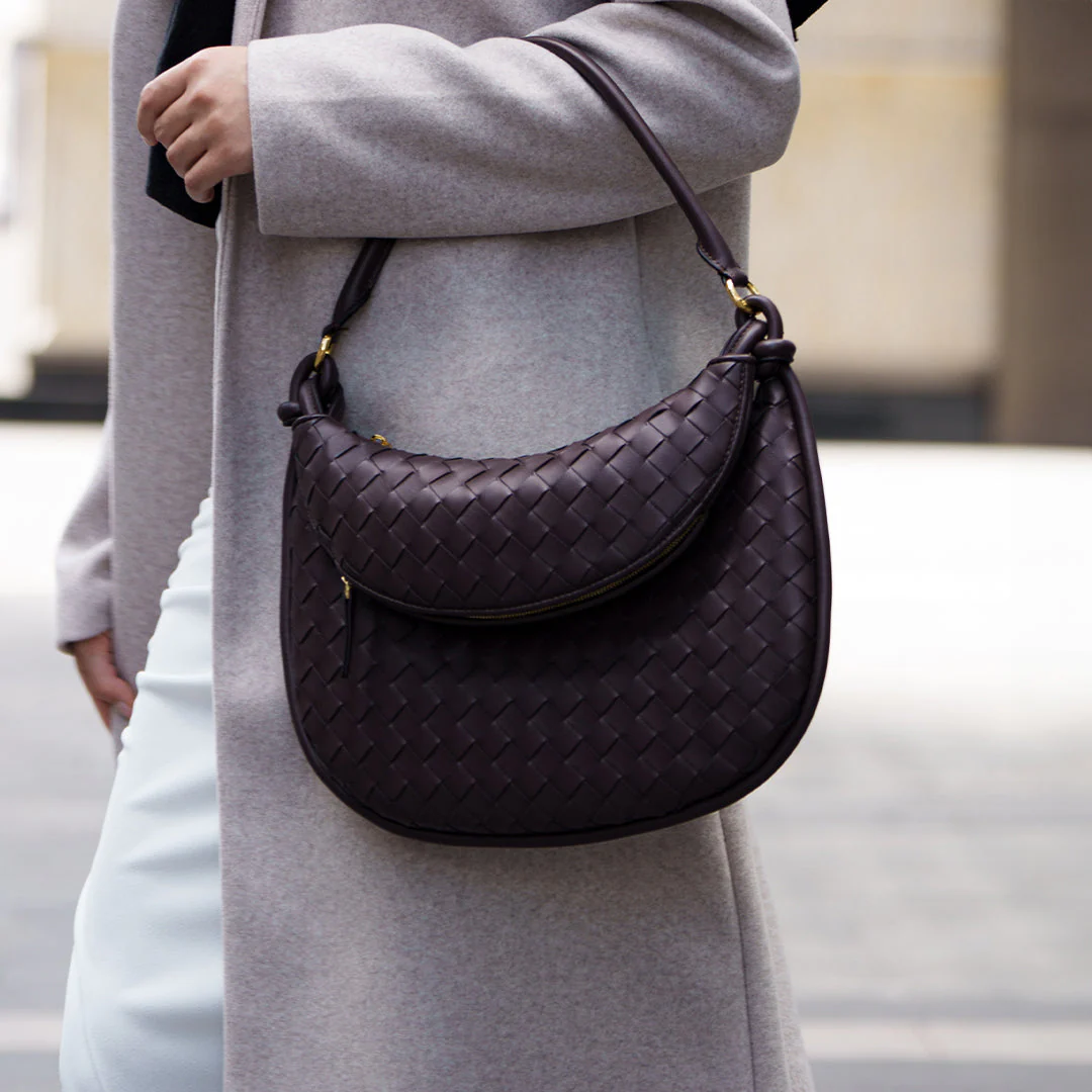 Adele Elegant Handbag – Practical Style for Every Occasion - Image 12