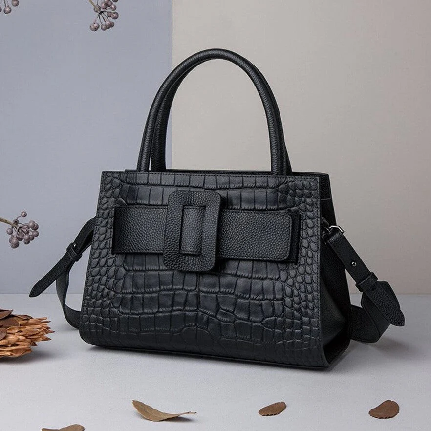 Amelia Leather Tote Bag – Elegant and Practical - Image 4