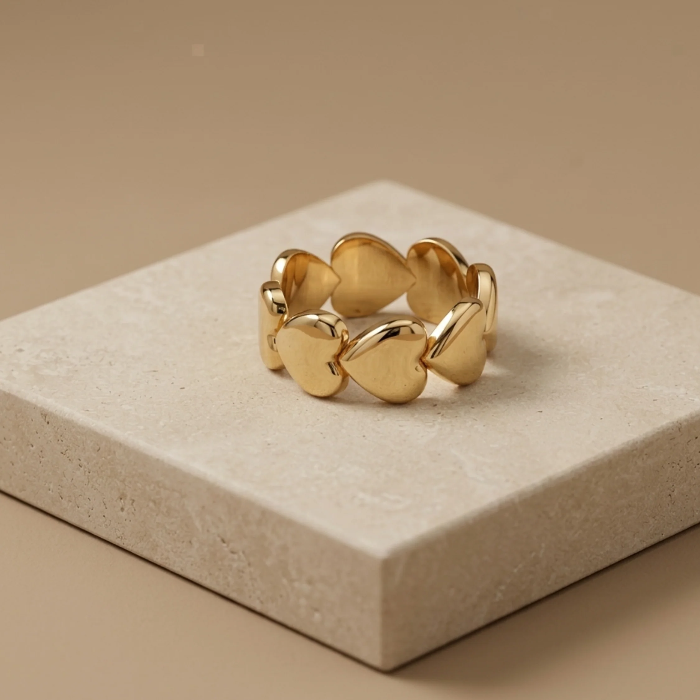Amorette Passion Heart Ring - Image 2