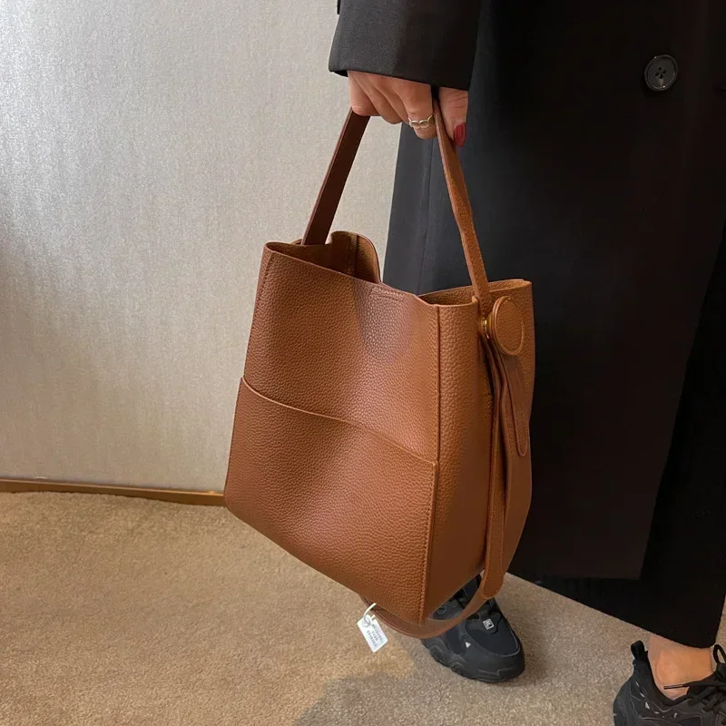 Aria Grace Handbag – Effortless Elegance for Every Day - Image 8