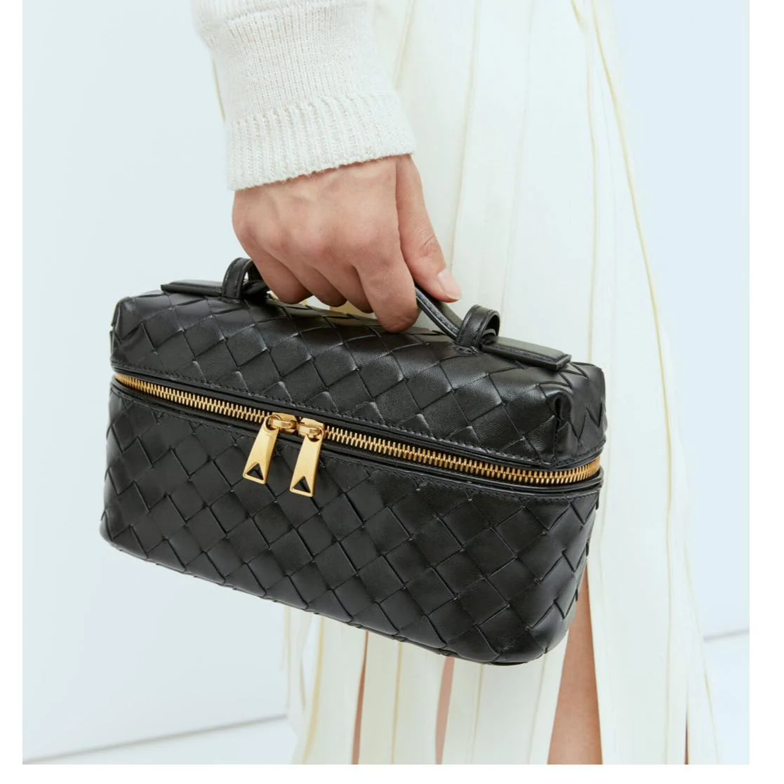 Woven Vegan Leather Handbag - Image 9