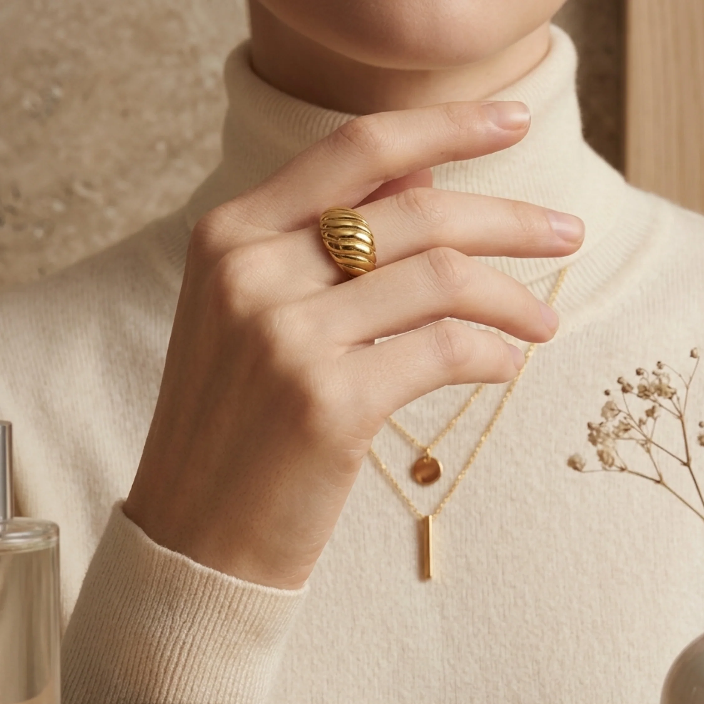 Ariesse Croissant Curve Ring - Image 4