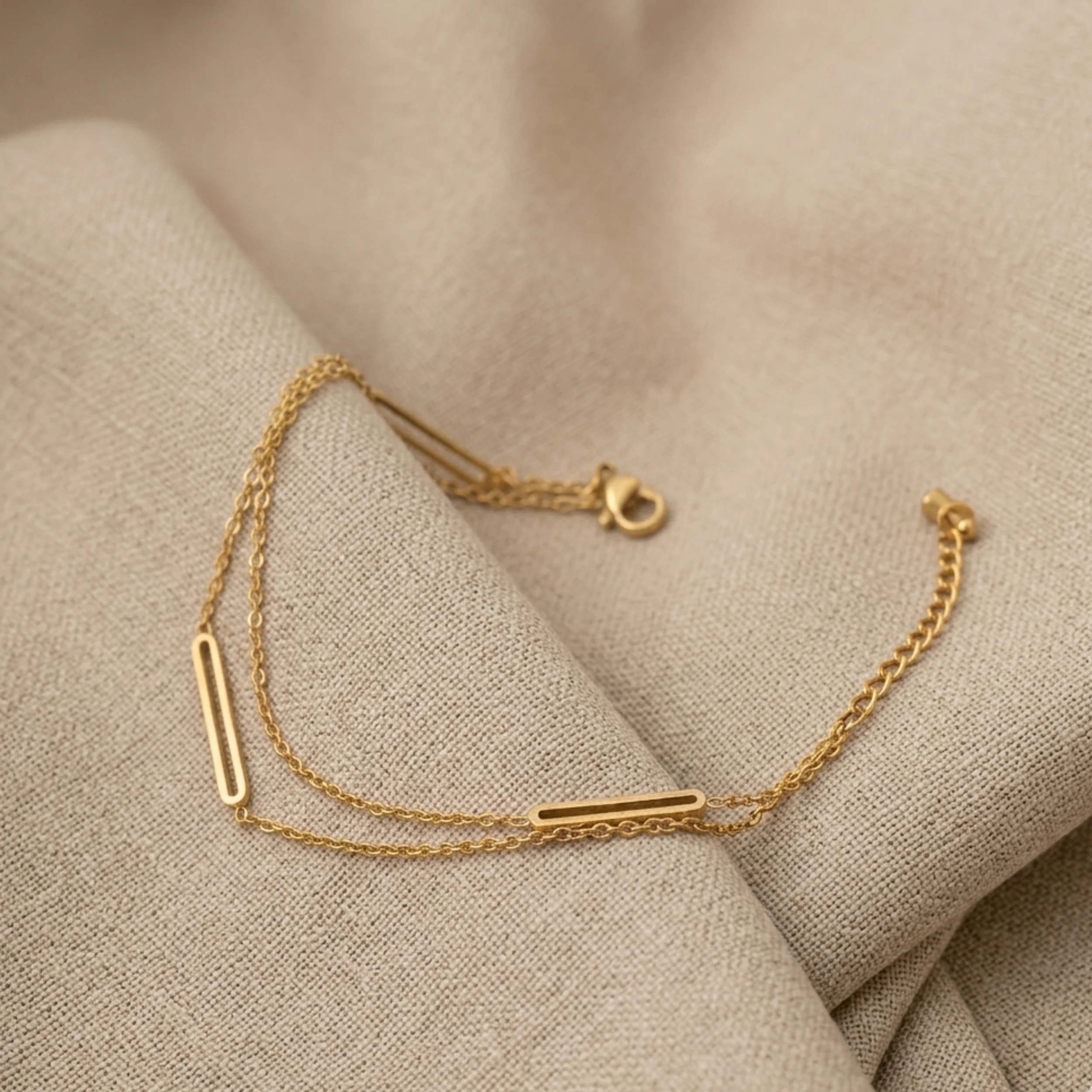 Arlisse Twin Chain Bar Bracelet - Image 3