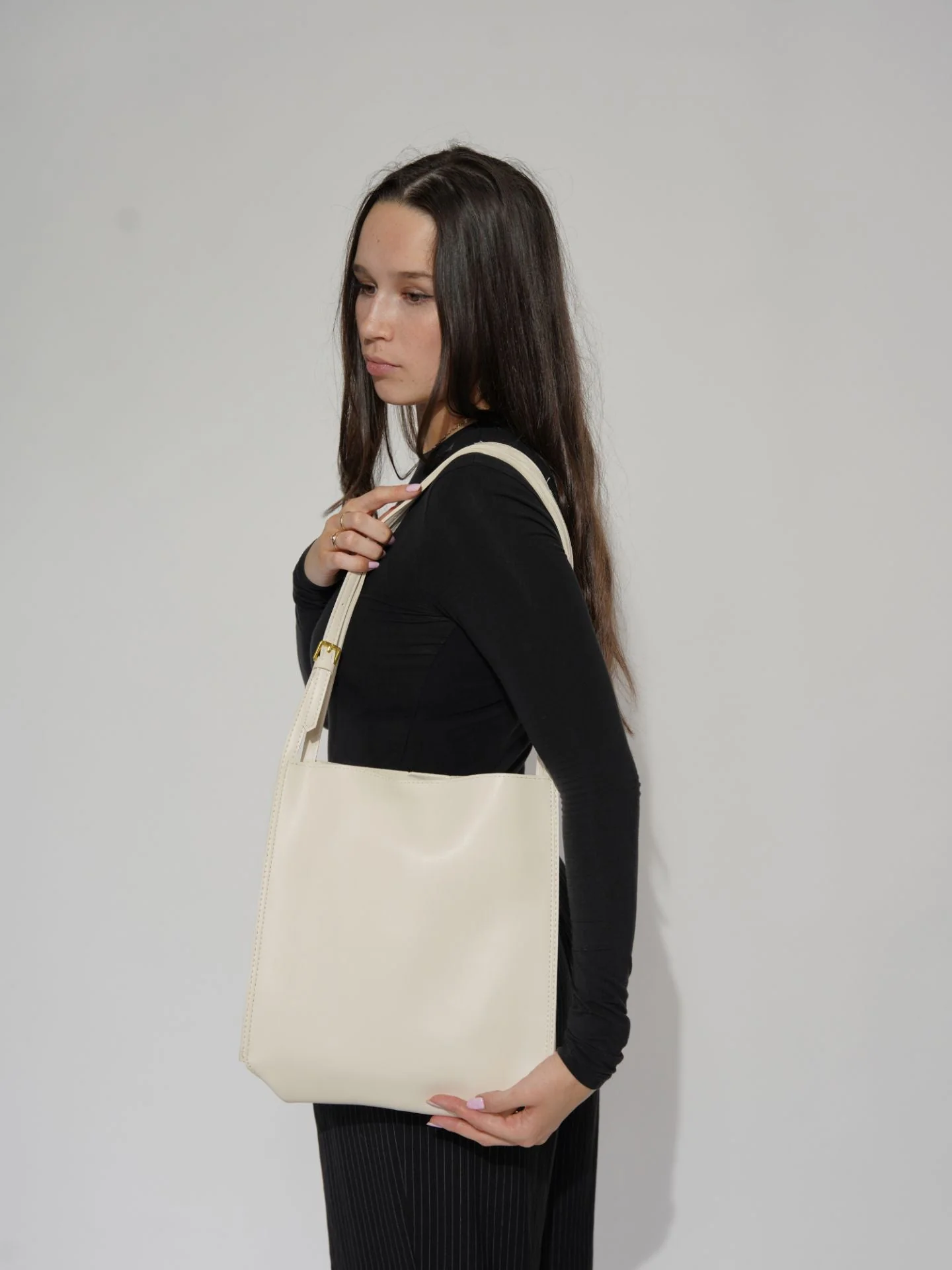 Arya Daily Chic Vegan Leather Shoulder Bag - Image 13