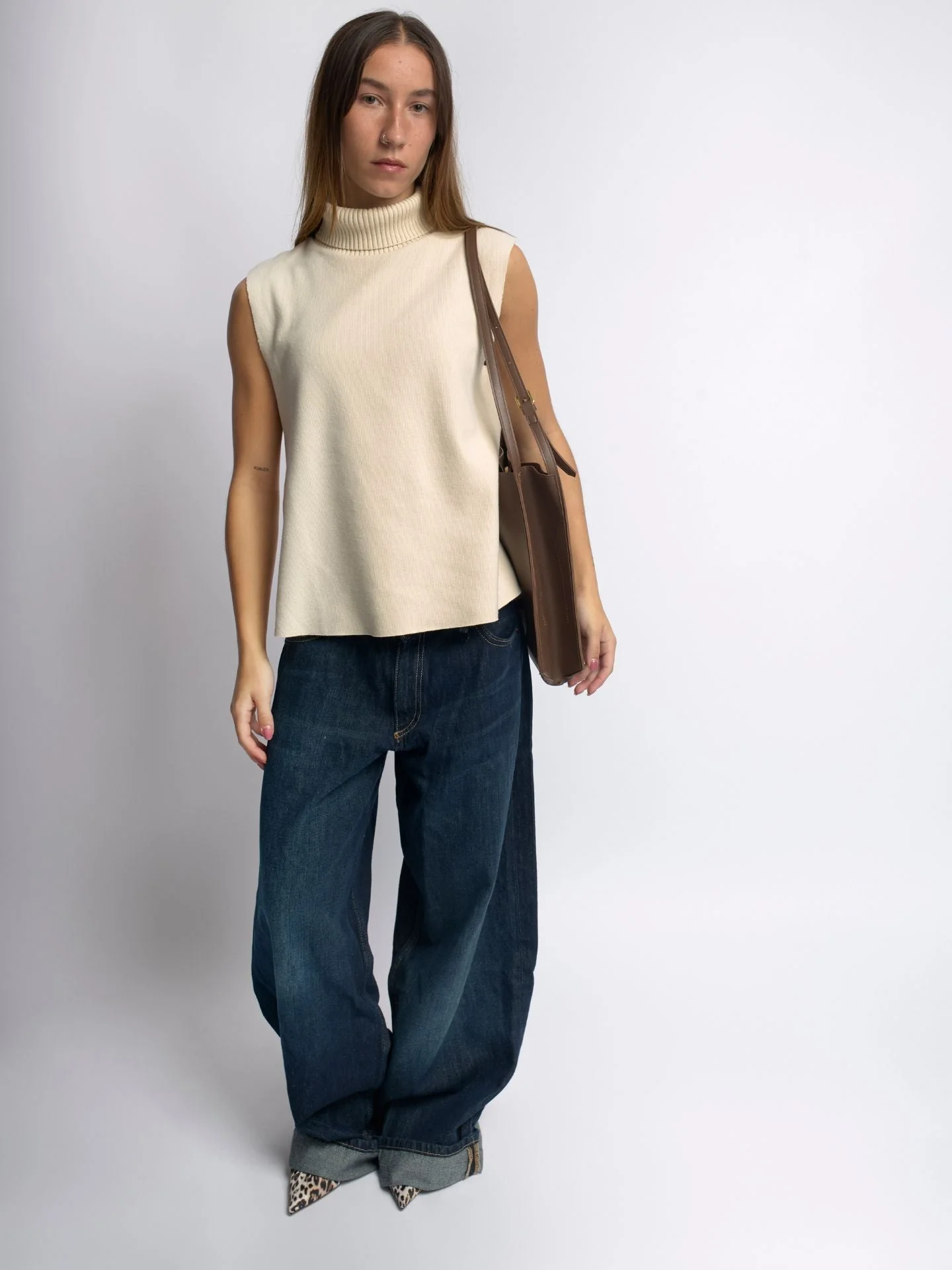 Arya Daily Chic Vegan Leather Shoulder Bag - Image 5
