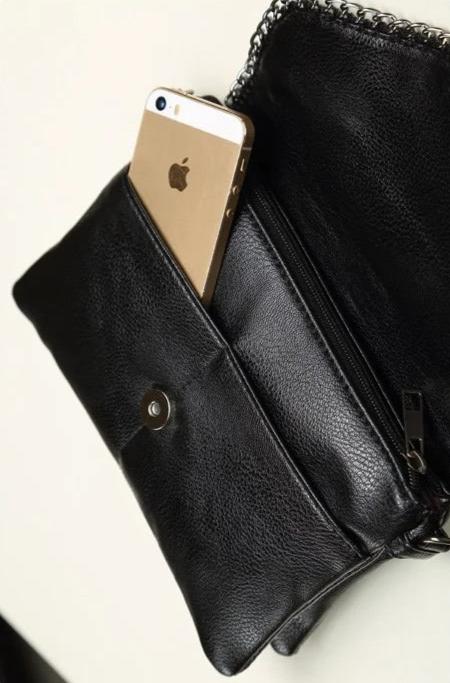 Aurelia ChainLink Crossbody - Image 6