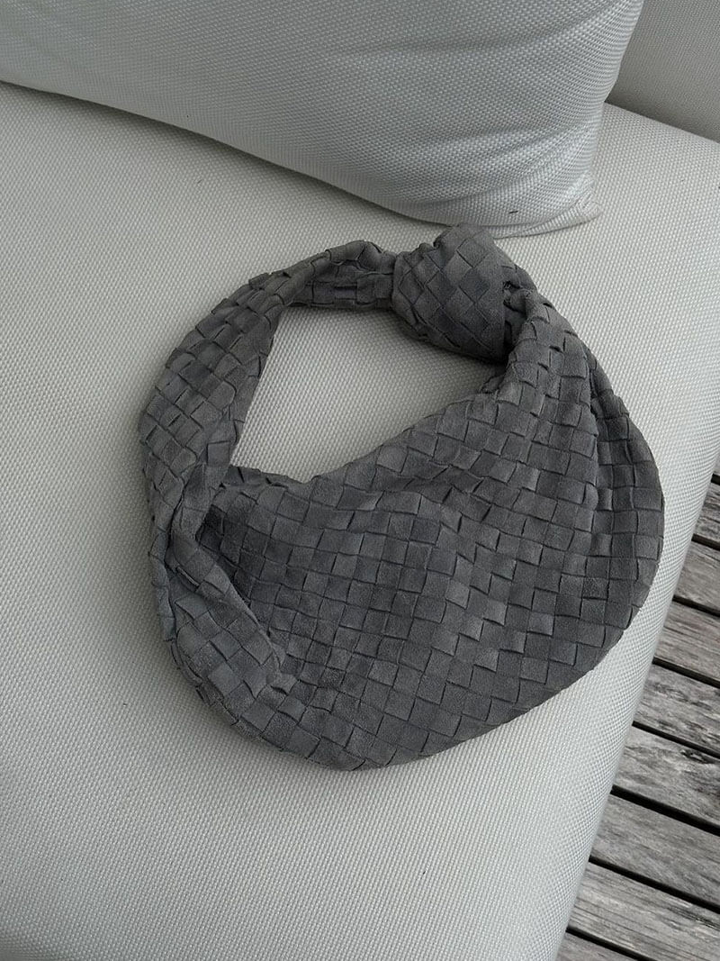 Aurelia Luxe Woven Maxi Bag - Image 12