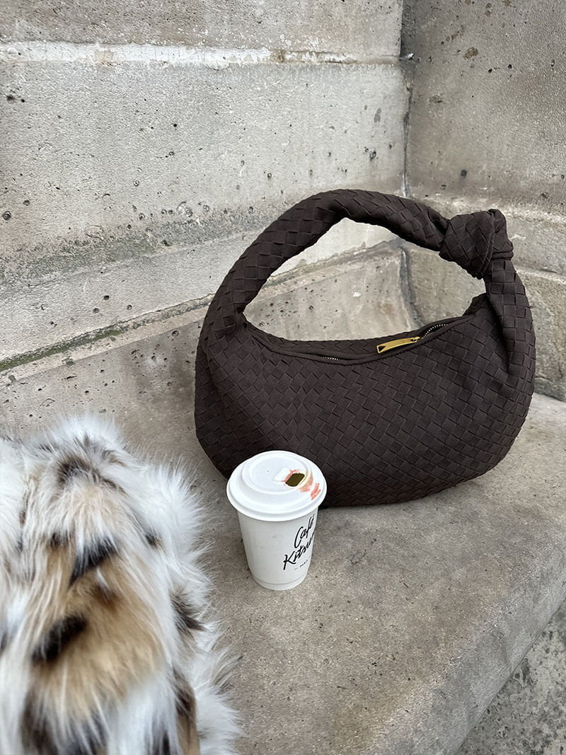 Aurelia Luxe Woven Maxi Bag - Image 20
