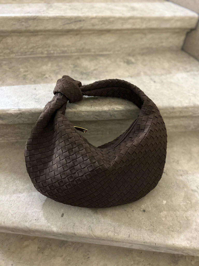 Aurelia Luxe Woven Maxi Bag - Image 22