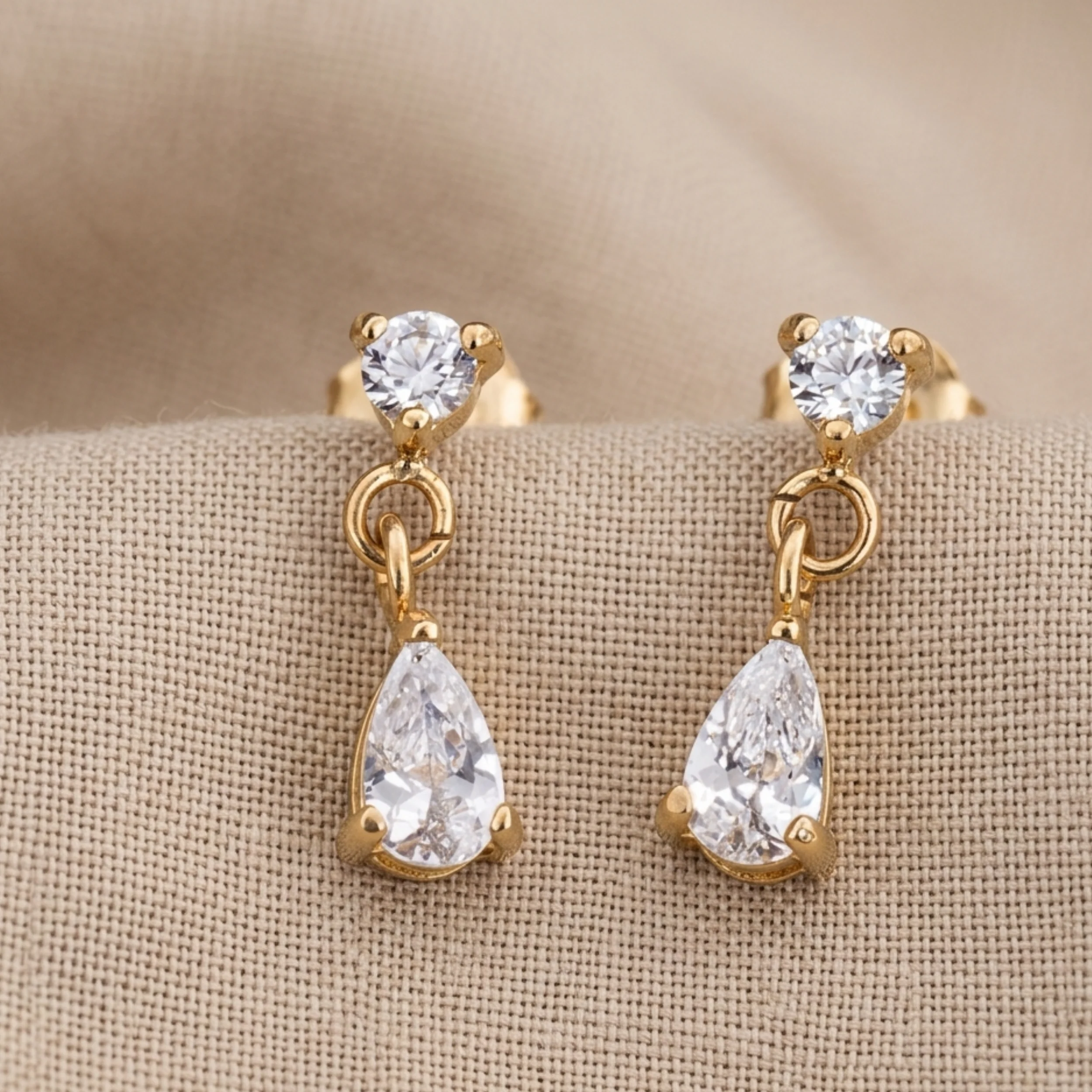 Aurielle Golden Dewdrop Earrings - Image 4
