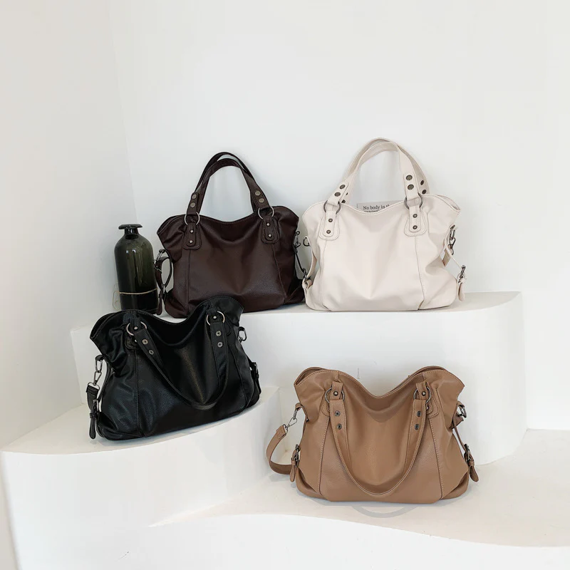 Aurora Vegan Leather Handbag – Elegant and Sustainable - Image 9