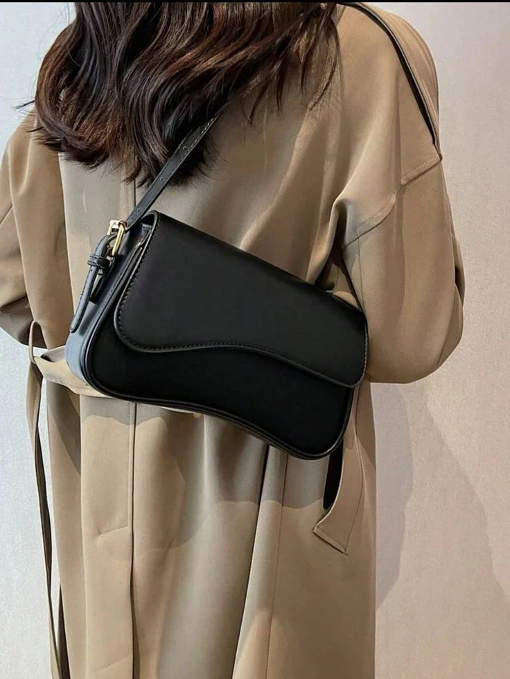 Ava Luxe Shoulder Bag - Image 10