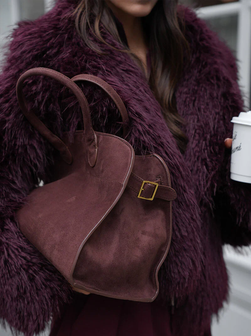 Sophisticated Suede Handbag - Image 16