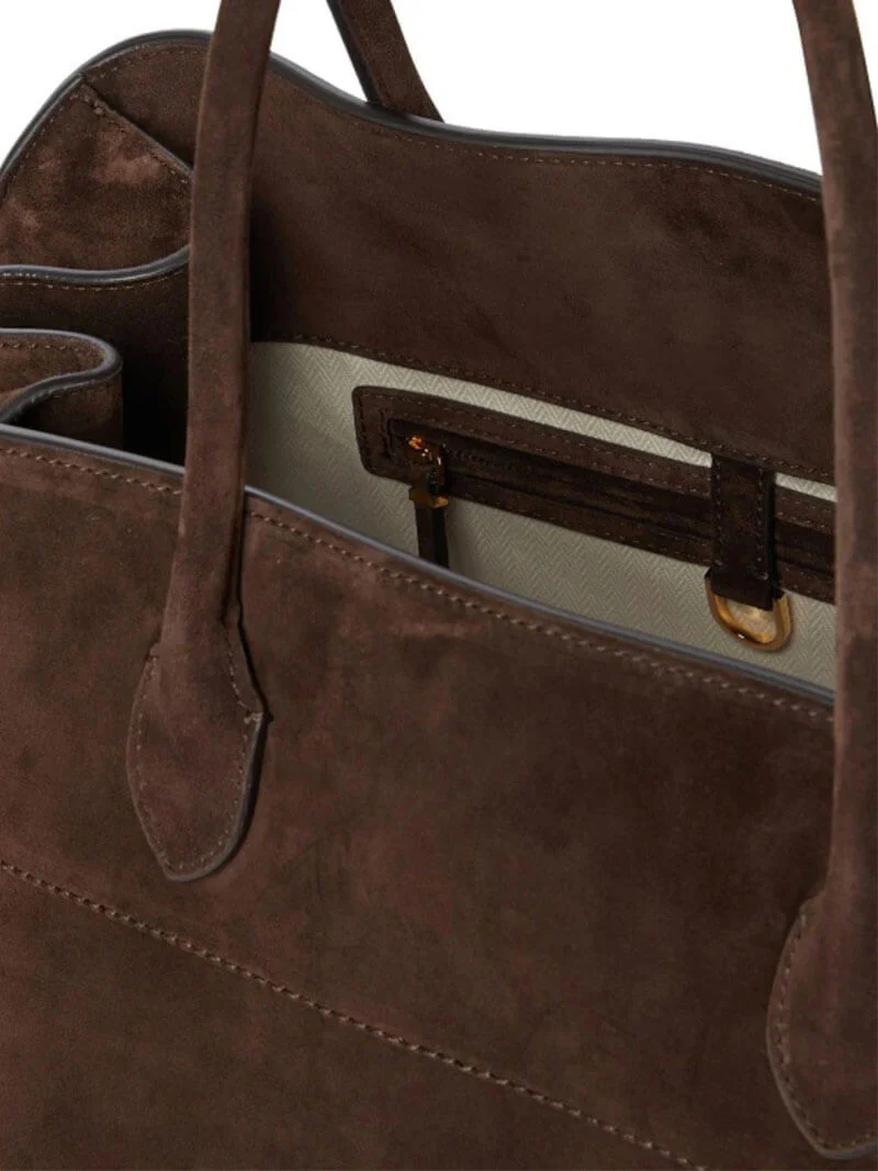 Sophisticated Suede Handbag - Image 18