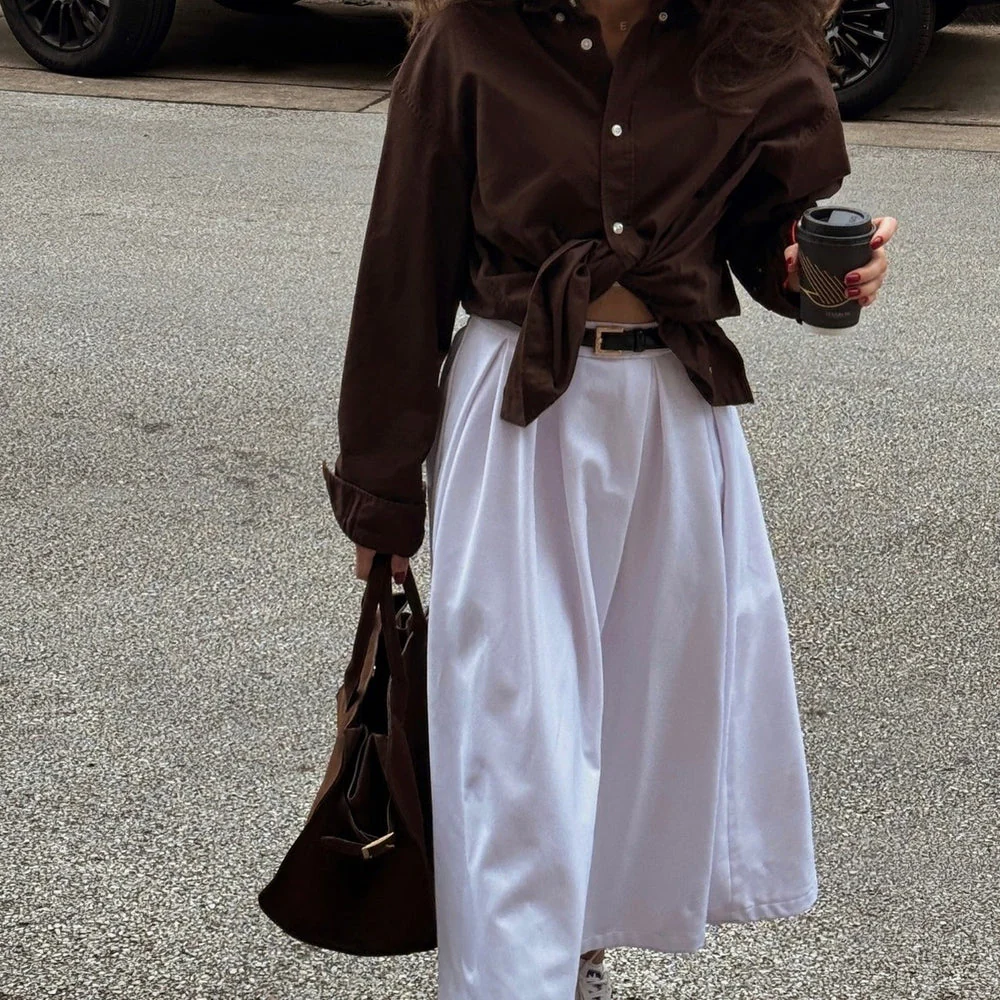 Sophisticated Suede Handbag - Image 29