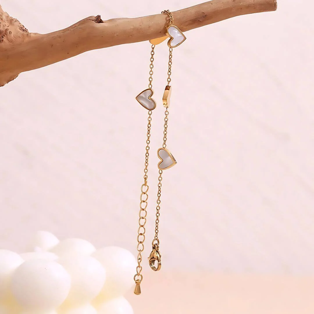 Gold Heart Pendant Bracelet – Romantic Natural Shell Jewelry - Image 3