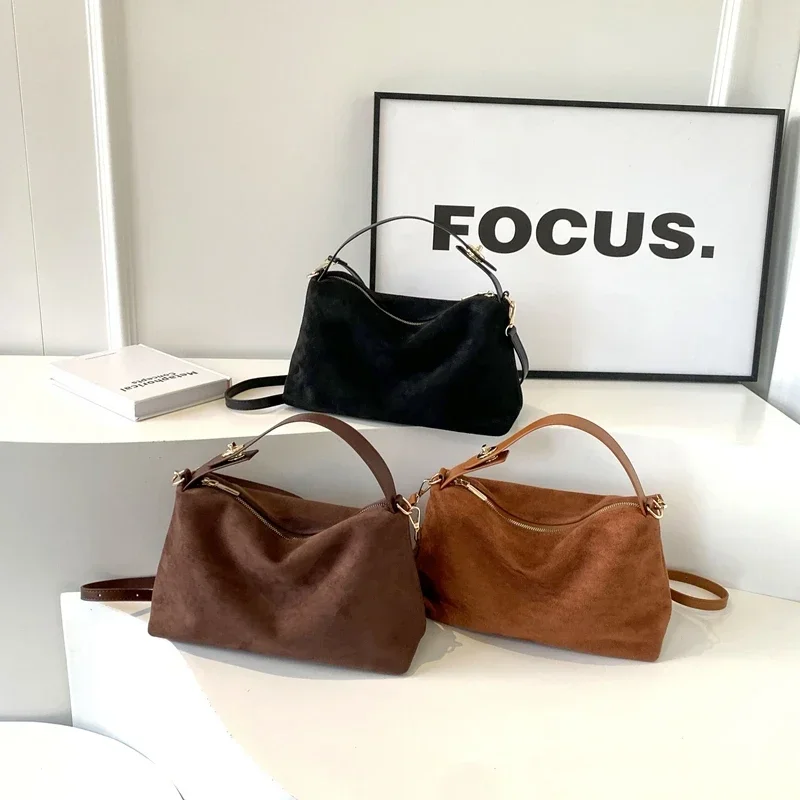 Chic Adjustable Leather Handbag – Timeless Elegance for Women - Image 5