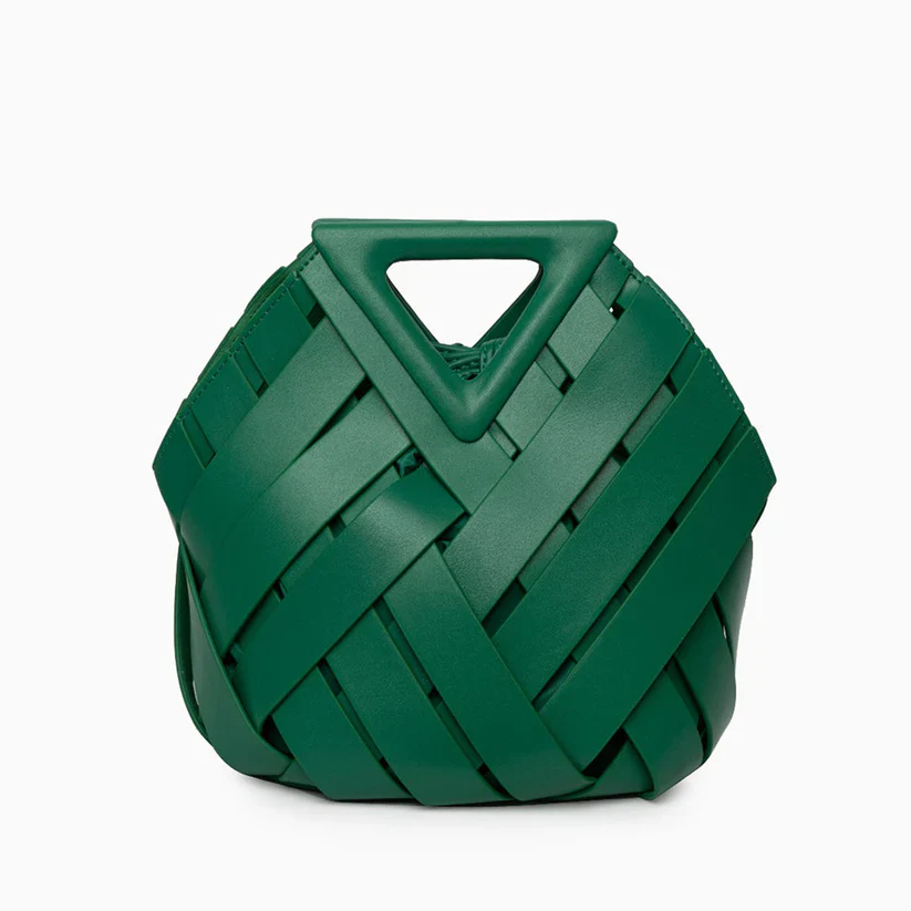 Chic Woven Leather Handbag for Casual and Formal Looks - Image 6
