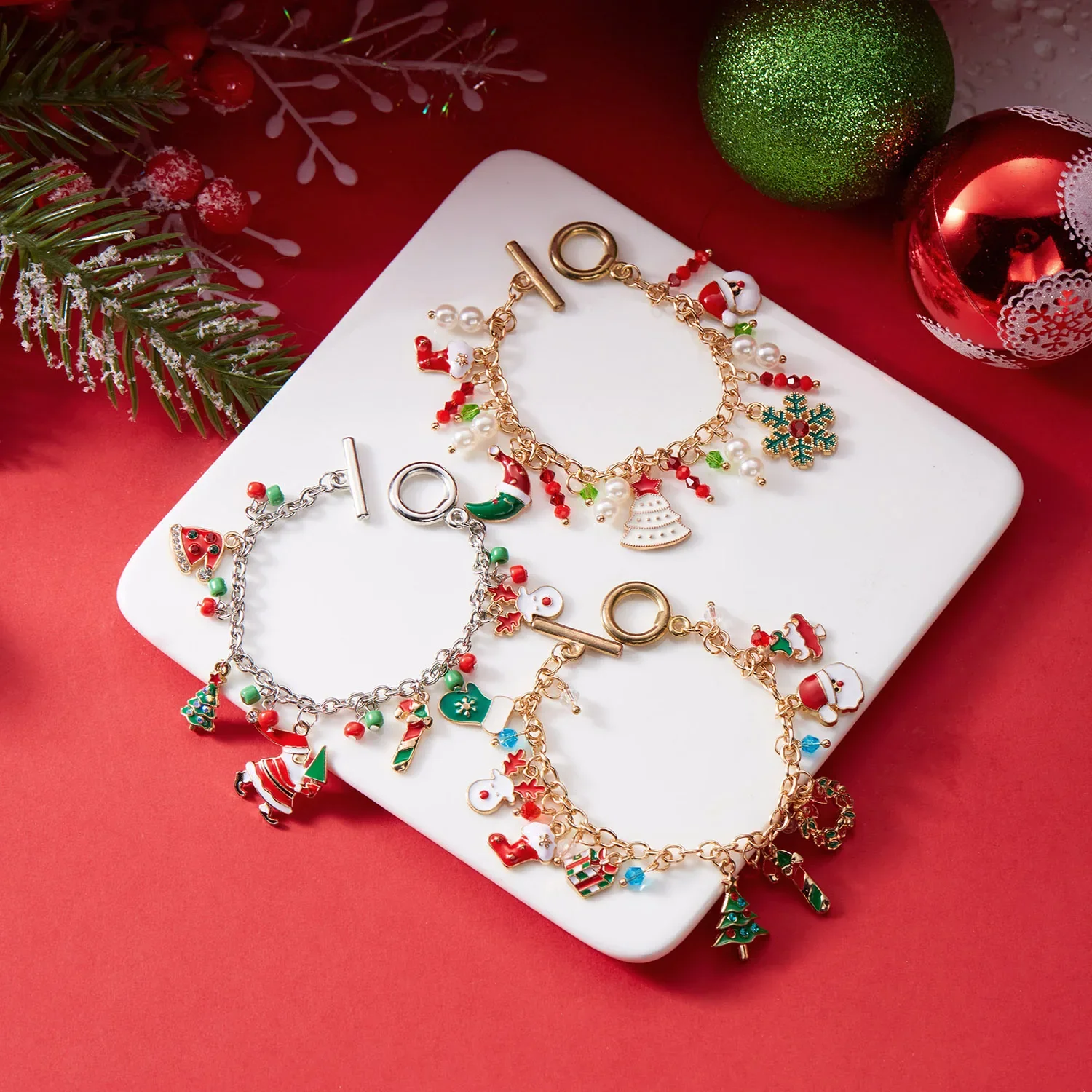 Christmas Themed Bracelet - Image 5