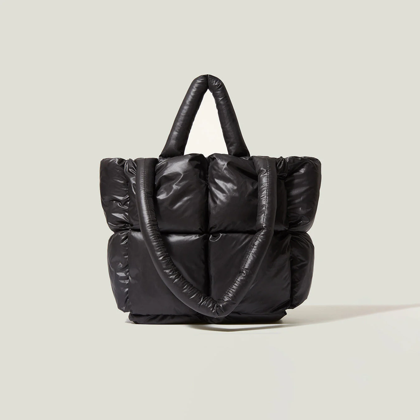CloudChic Quilted Puffer Tote - Image 11