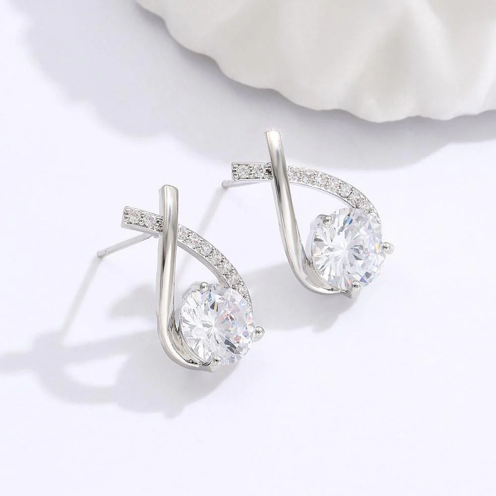 Shining Cross Styled Diamond Cut Earring - Image 3
