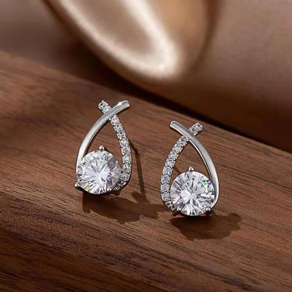 Shining Cross Styled Diamond Cut Earring - Image 6