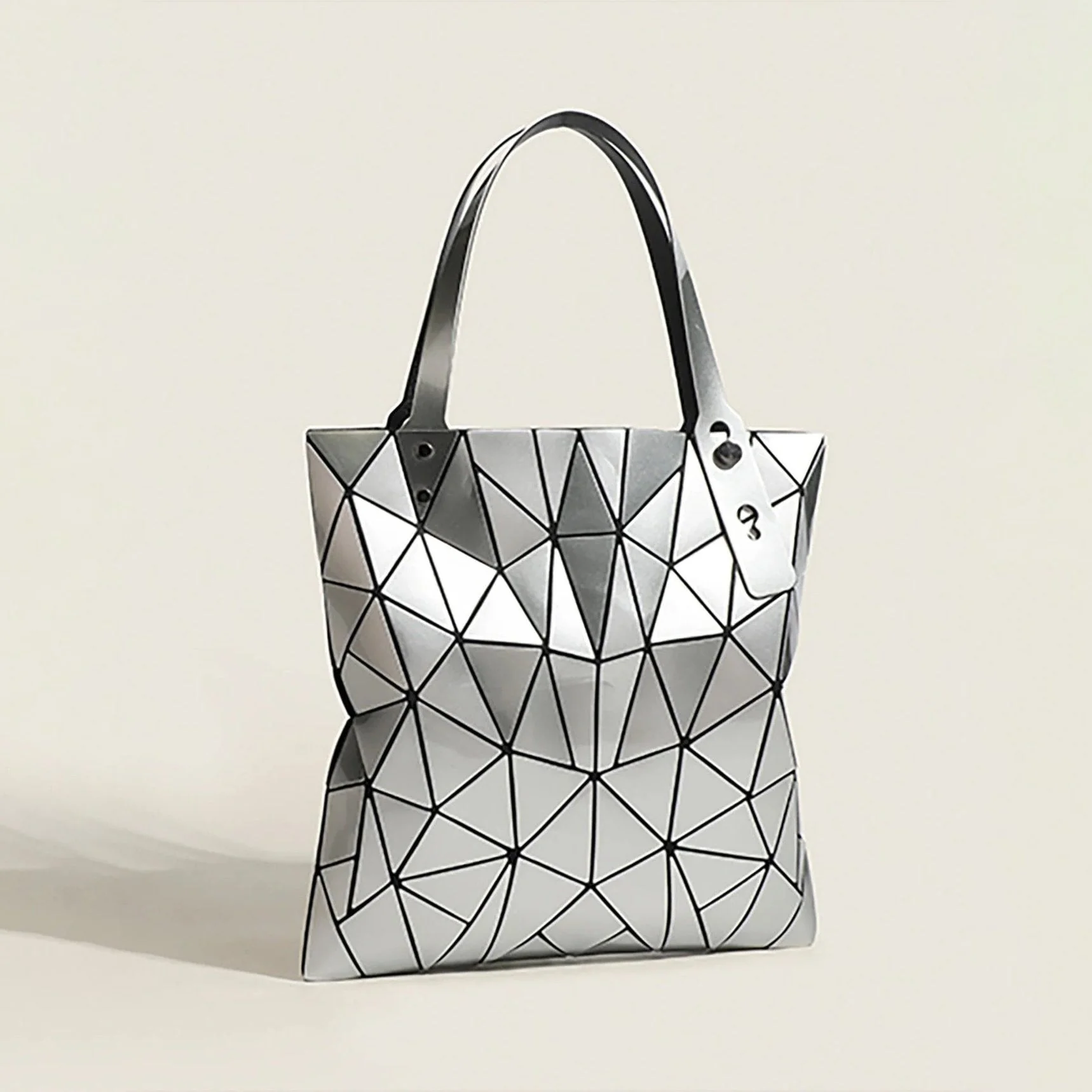 Diamond Luxe Quilted Tote - Image 7