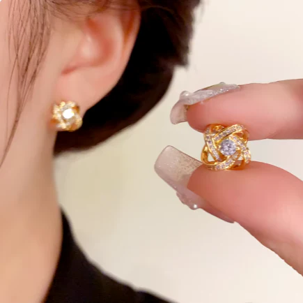 Elegant Ariadne Cross Hollow Geometric Stud Earrings – Exquisite Jewelry for Weddings & Parties - Image 5