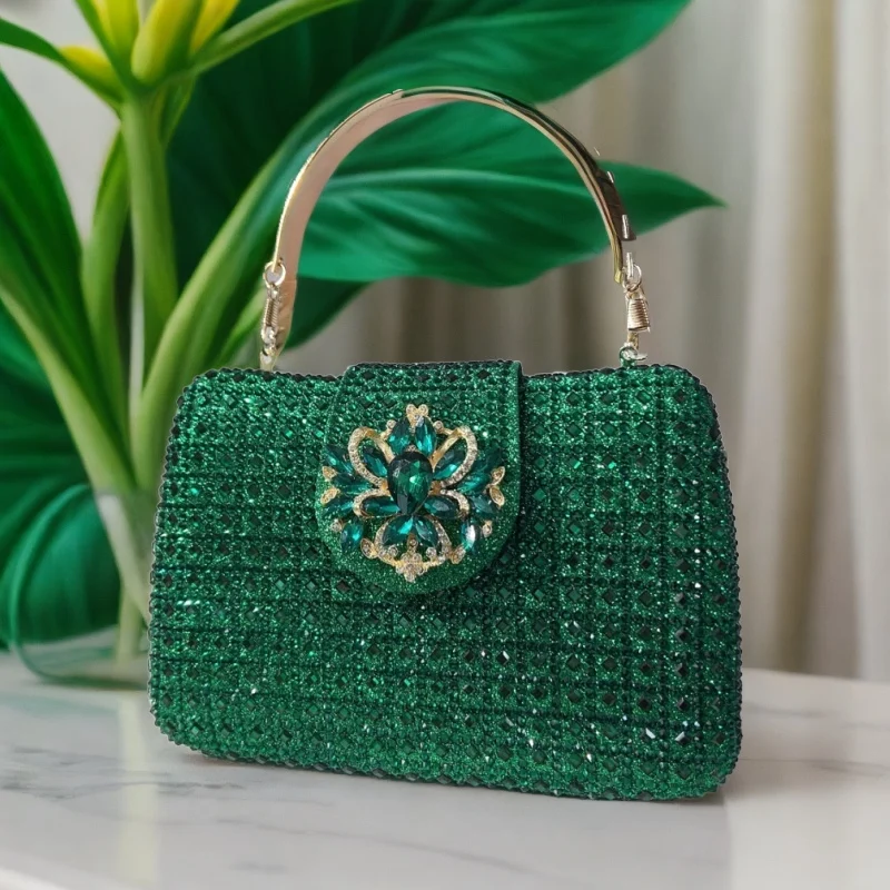 Luxury Handbag for Women – Timeless Design, Versatile & Spacious with Adjustable Strap - Image 5