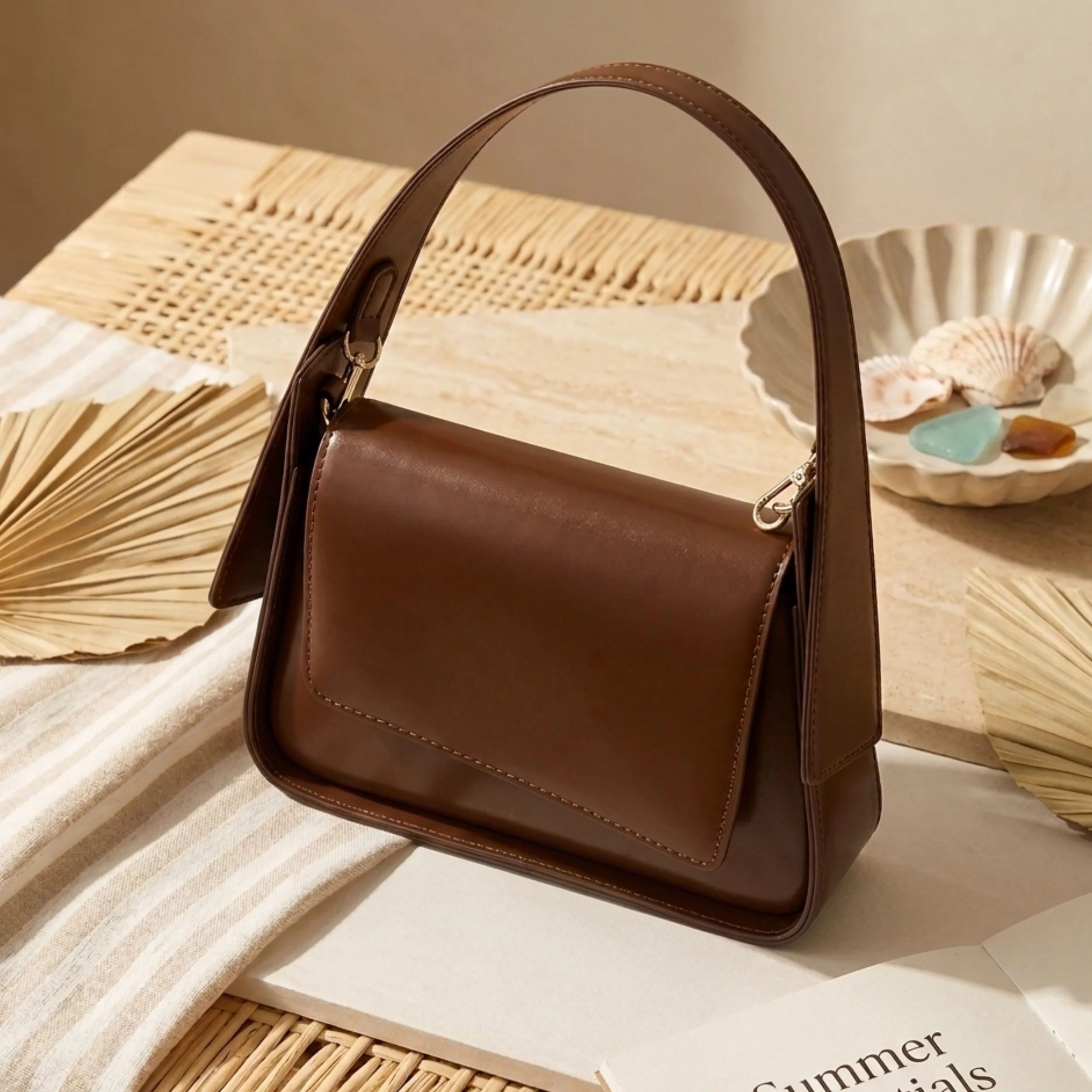 Elowen Vintage Shoulder Bag - Image 2