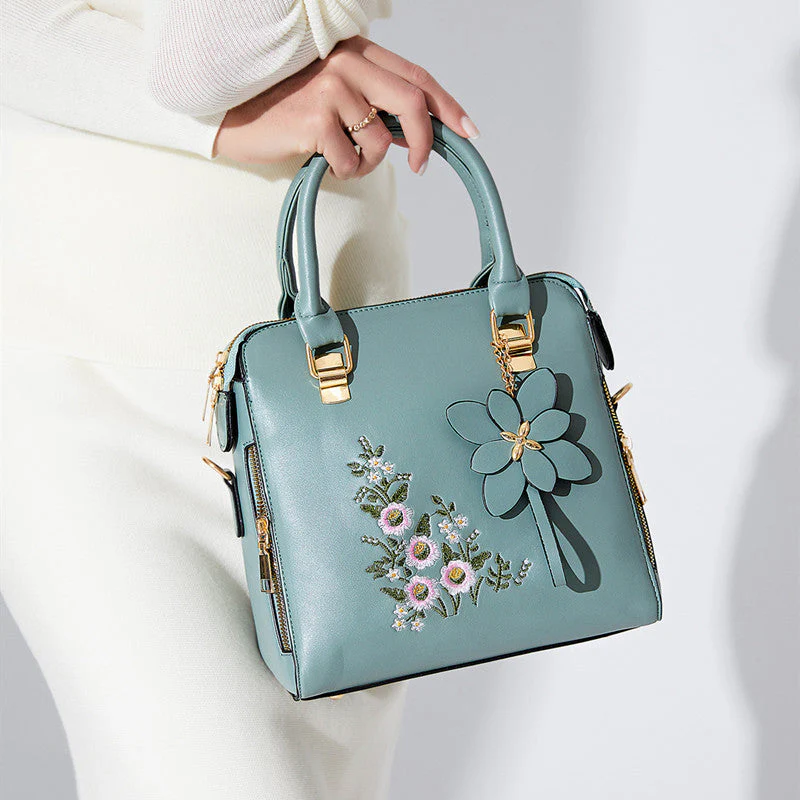 Enchanted Garden 3D Floral Handbag - Image 12