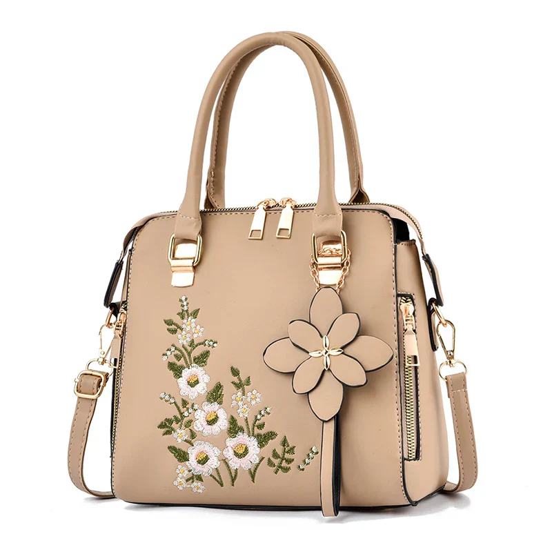 Enchanted Garden 3D Floral Handbag - Image 4
