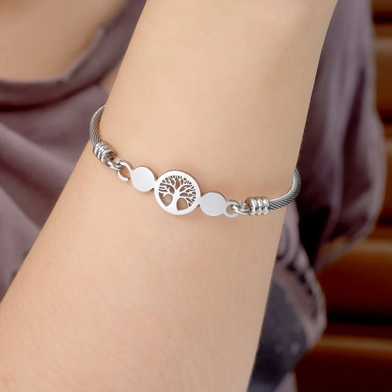Eternal Harmony Tree of Life Bracelet – Embrace the Circle of Life - Image 3