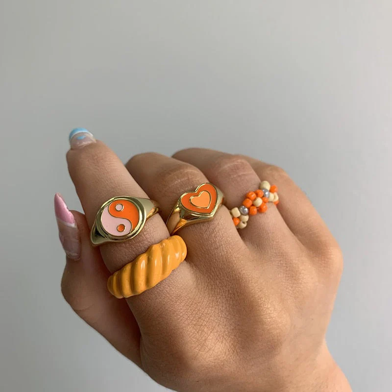 Eternal Love Heart Ring - Image 3