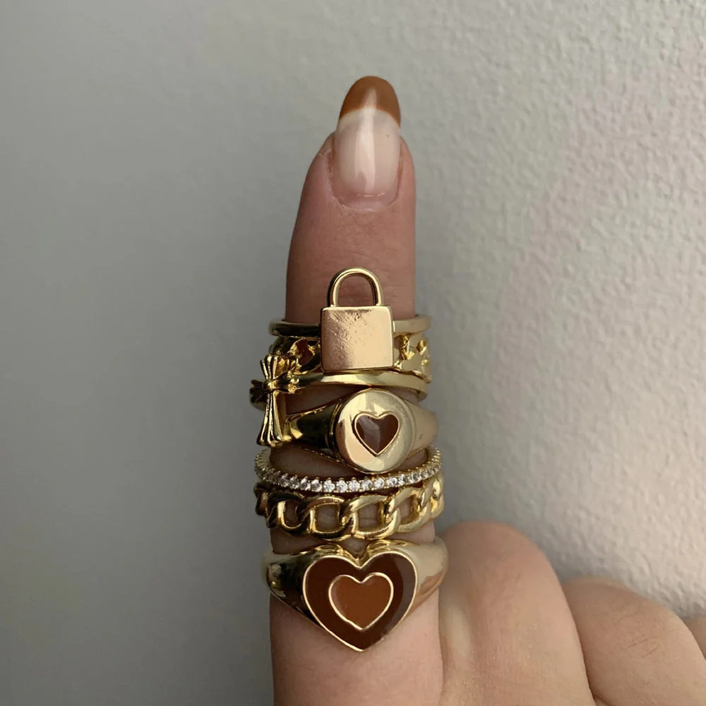 Eternal Love Heart Ring - Image 4
