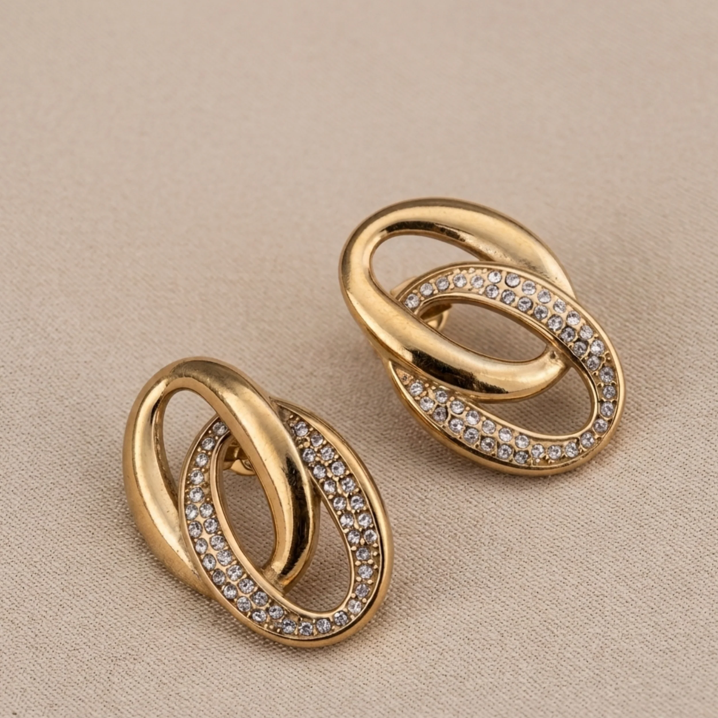 Farenza Dual Loop Interlock Earrings - Image 3