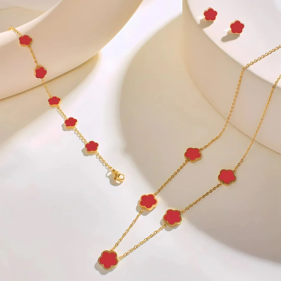 Clover Harmony Jewelry Set - Necklace, Bracelet & Earrings - Image 4