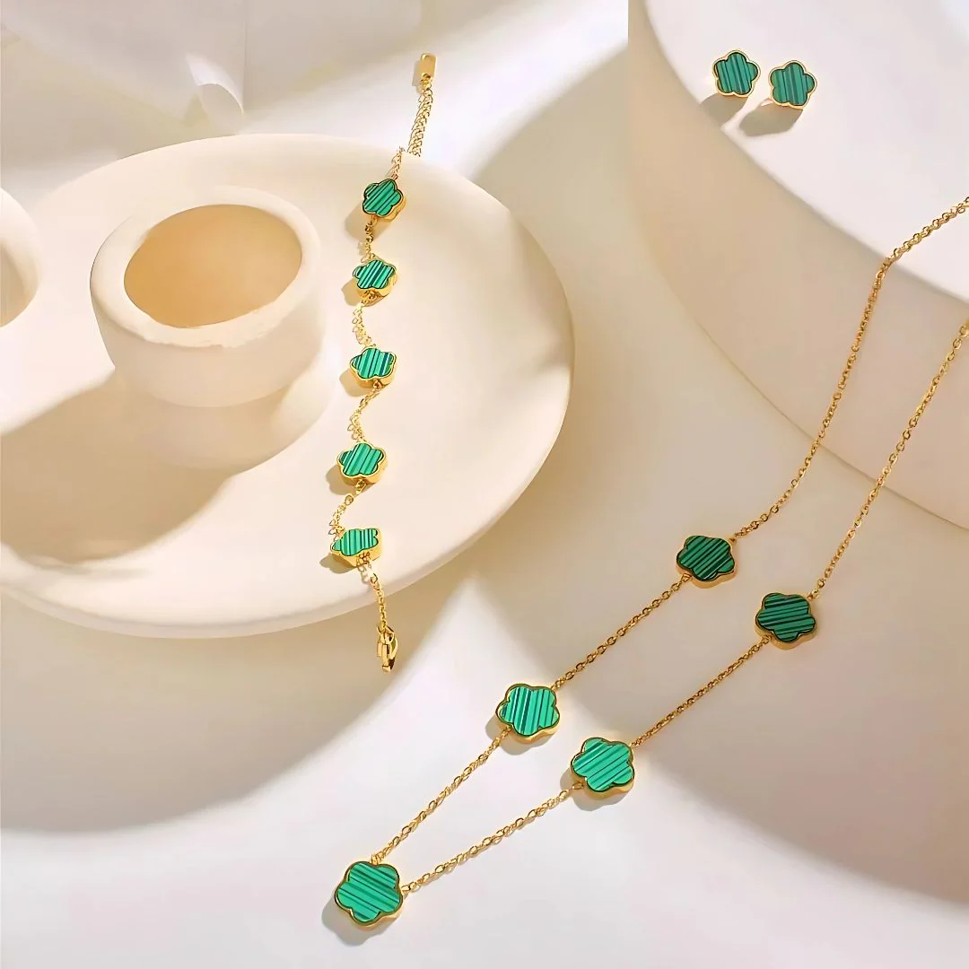 Clover Harmony Jewelry Set - Necklace, Bracelet & Earrings - Image 5