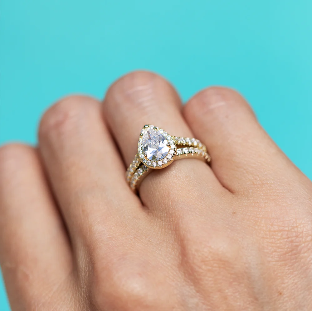 Isabella Moissanite Gold Ring - Image 7