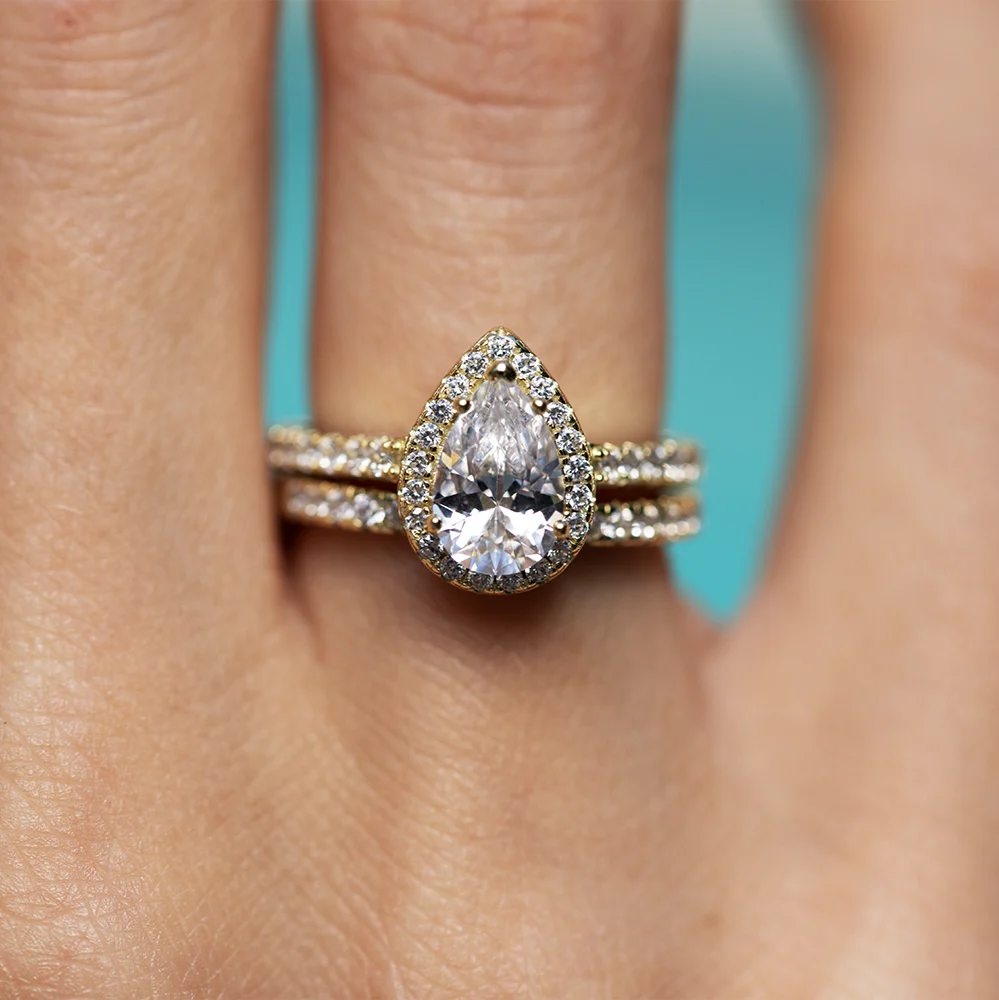 Isabella Moissanite Gold Ring - Image 8