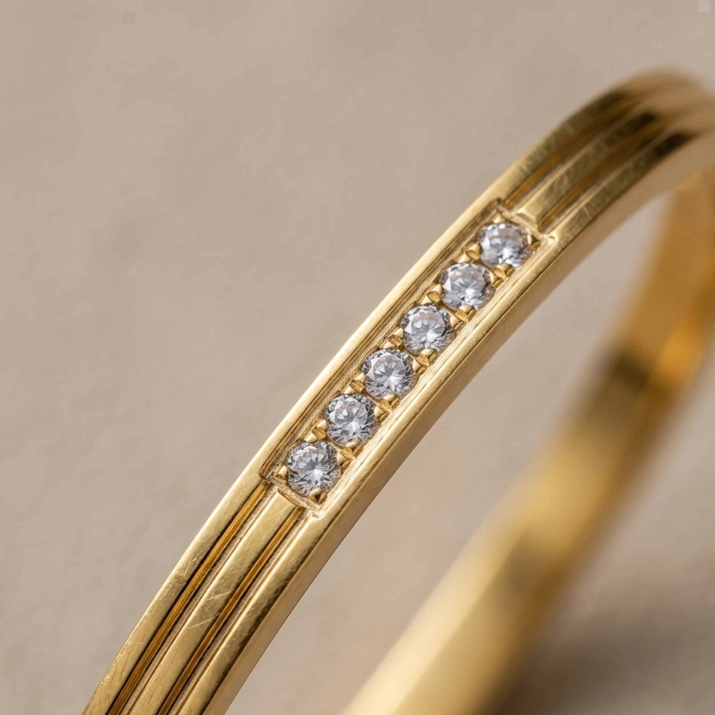 Kaelith Prism Diamond Bracelet - Image 6