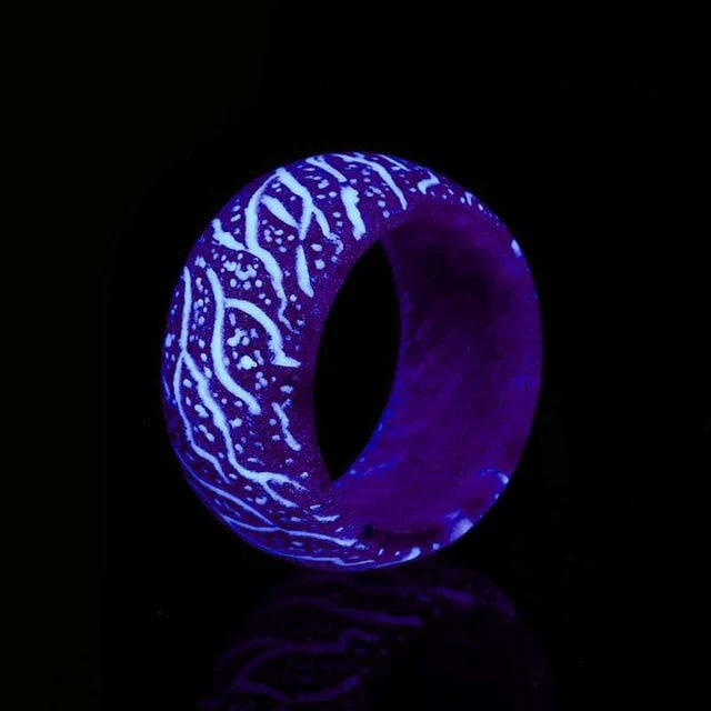 Luminous Love Glow Ring - Image 3