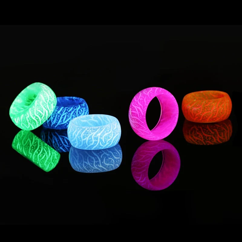 Luminous Love Glow Ring - Image 6