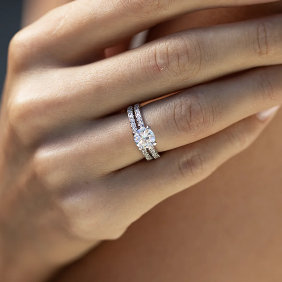 Lustrous Promise Moissanite Ring - Image 9