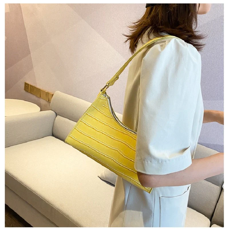 Luxury Women's Handbag – Stylish, Durable, and Spacious for Every Occasion - Image 5