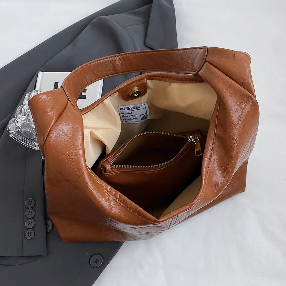 Luxe Waterproof Handbag – Elegant and Functional - Image 8