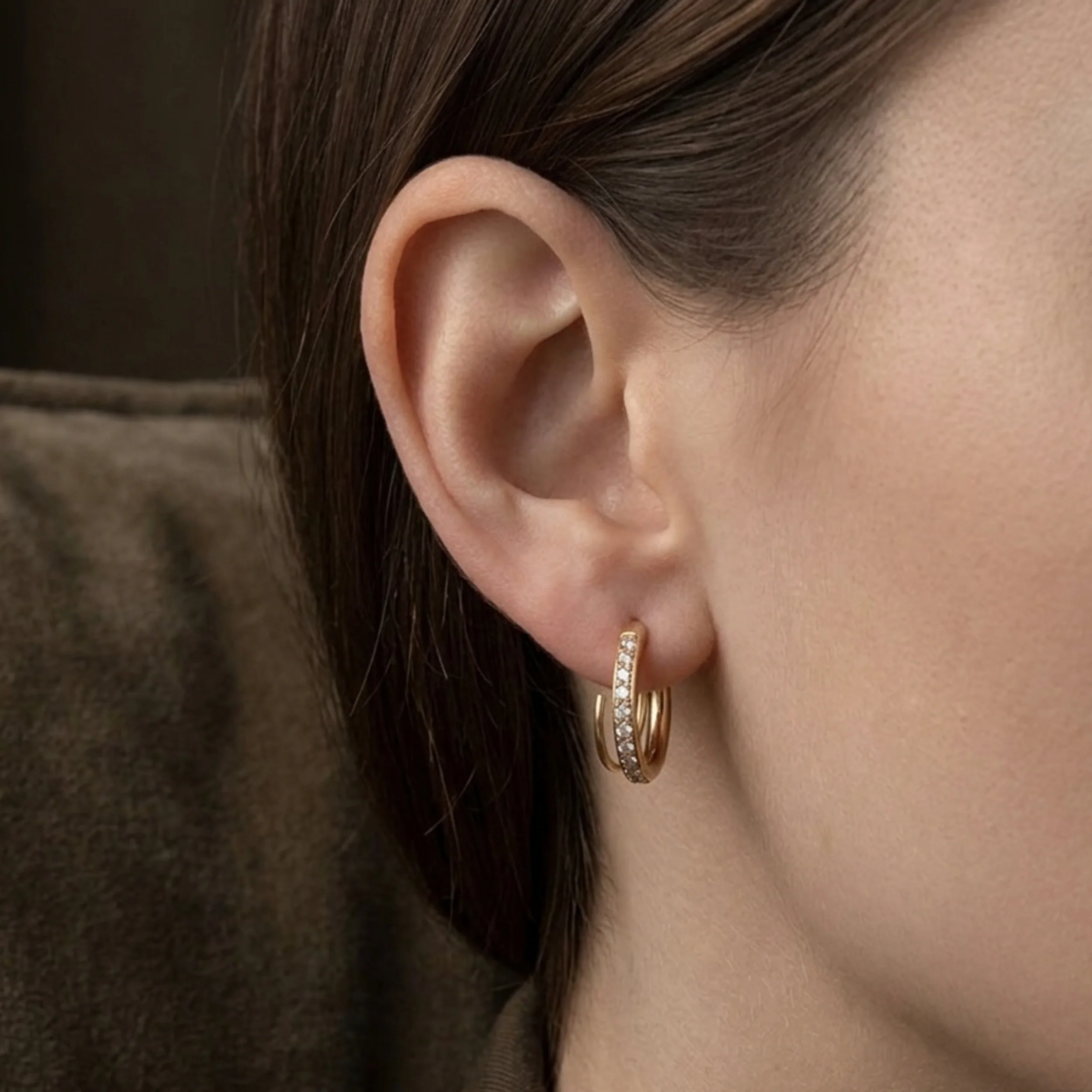 Lyra Curved Embrace Luxe Earrings - Image 5