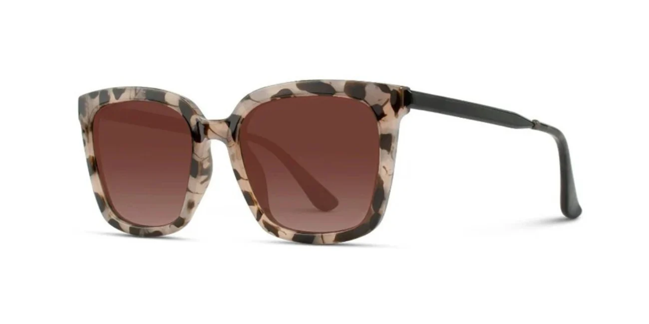 ChicSquare Oversized Polarized Sunglasses - Image 3
